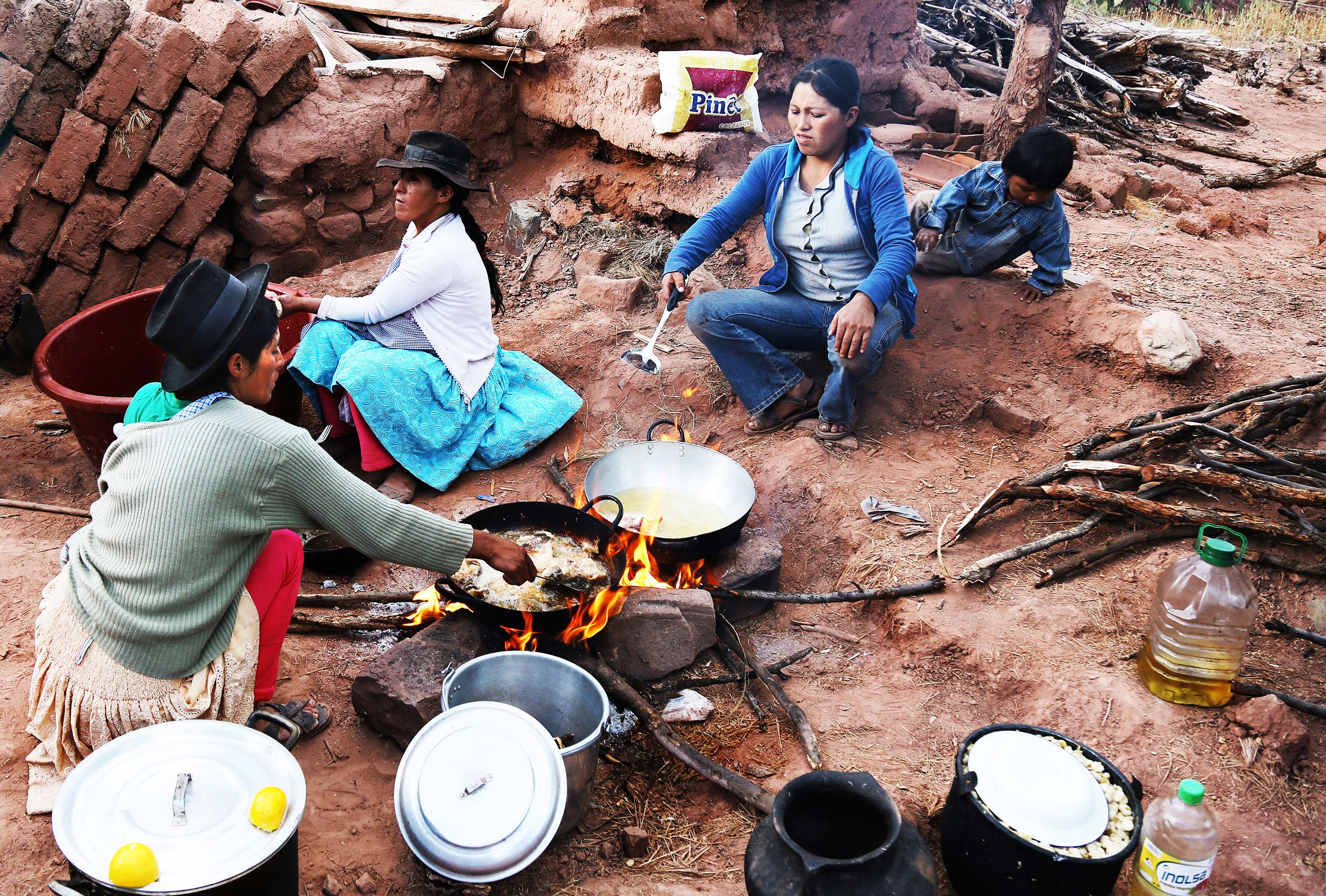 Improved irrigation systems and climate protection measures mean that farmers in Villa Abecia can provide their families with more nutritious food and have more produce to sell.
